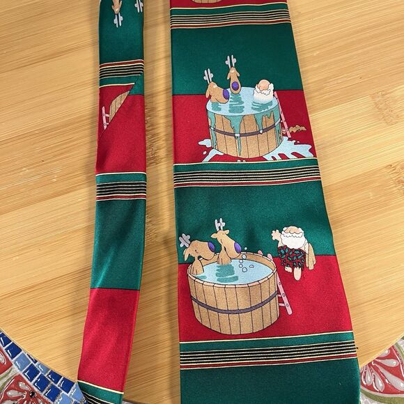 Vintage Kersten Brothers Jolly Ol’ Nicktites Christmas Tie Santa in Hot Tub - Picture 1 of 5